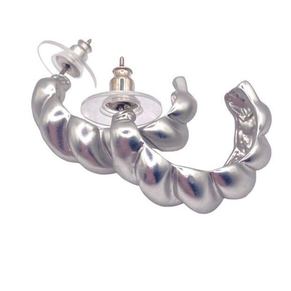 Matte shrimp open hoop earrings - Picture 1 of 4